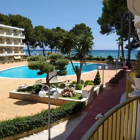 En Primera Linea De Mar En Vilafortuny, Apartment *